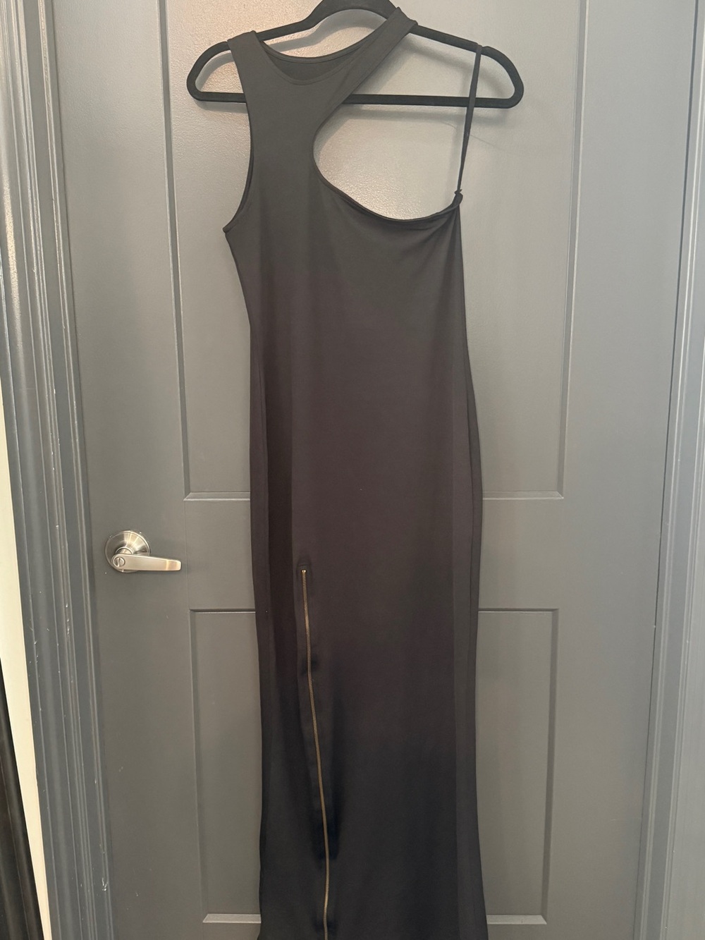 Black One-Shoulder Maxi Dress